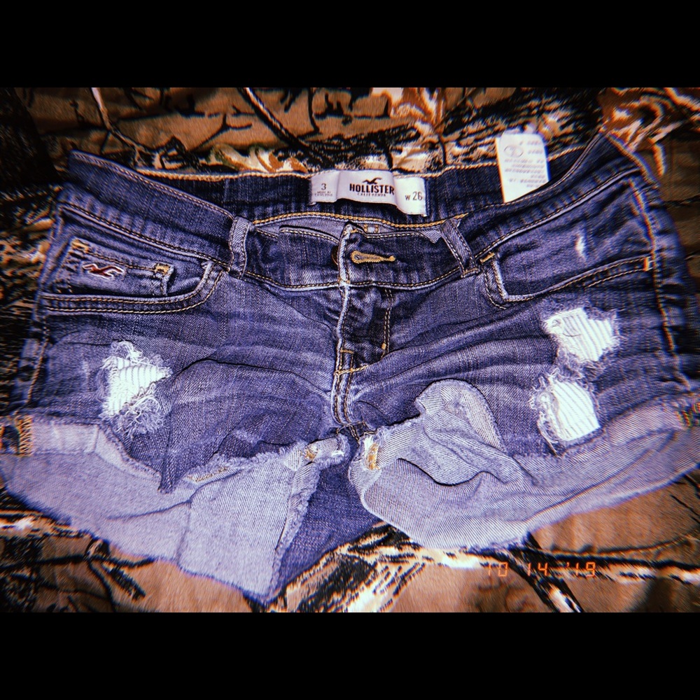 Holister shorts size 3